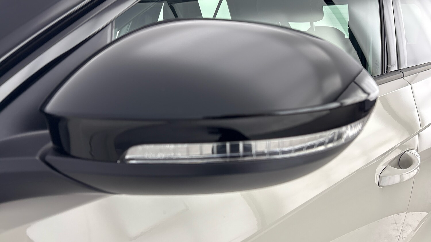 Used Volkswagen T-Roc 2026 for sale - 78210394: Photo 34