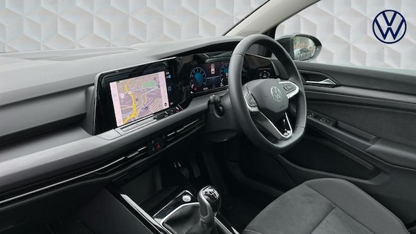 Used Volkswagen Golf 2024 for sale - 75349060: Photo 2