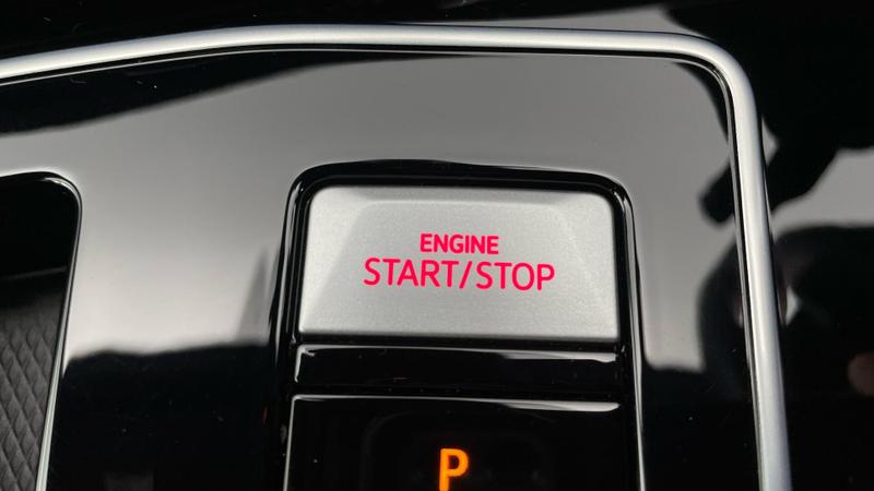 Used Volkswagen Golf 2023 for sale - 76405234: Photo 13