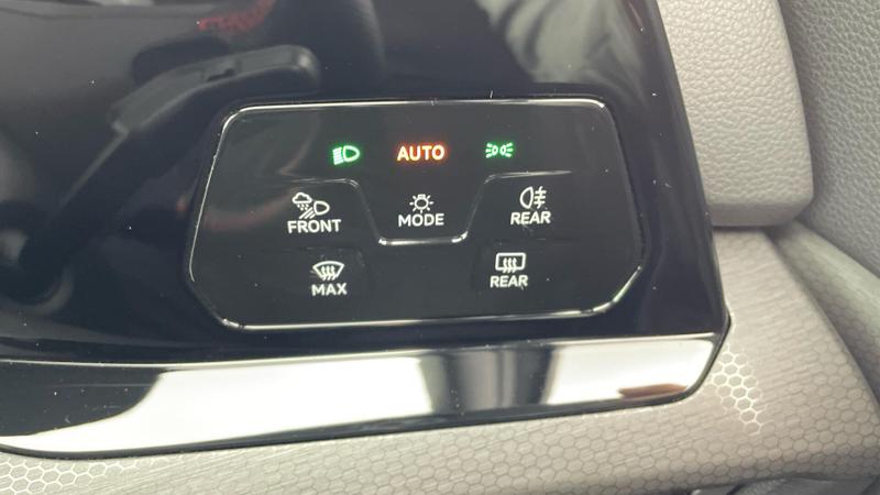 Used Volkswagen Golf 2023 for sale - 76405234: Photo 20