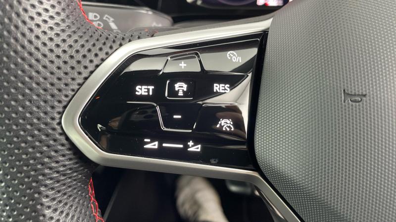 Used Volkswagen Golf 2023 for sale - 76405234: Photo 23