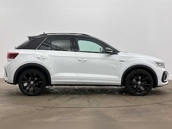 Used Volkswagen T-Roc 2025 for sale - 79105184: Photo