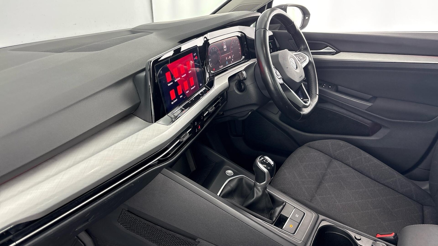 Used Volkswagen Golf 2020 for sale - 77506144: Photo 2