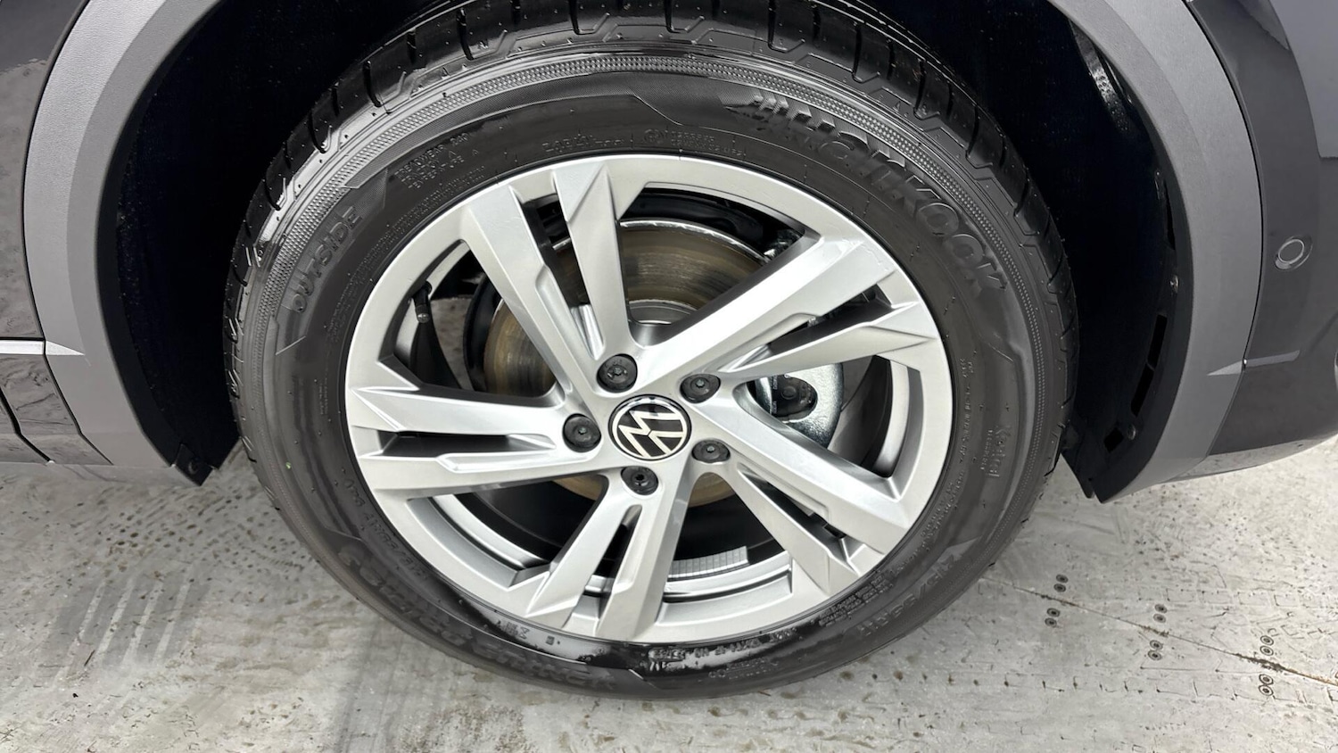 Used Volkswagen T-Roc 2025 for sale - 77602407: Photo 5