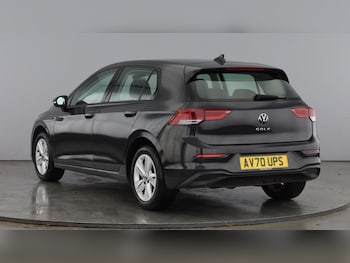 Used Volkswagen Golf 2020 for sale - 77602233: Photo
