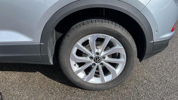 Used Volkswagen T-Roc 2025 for sale - 74931735: Photo 31