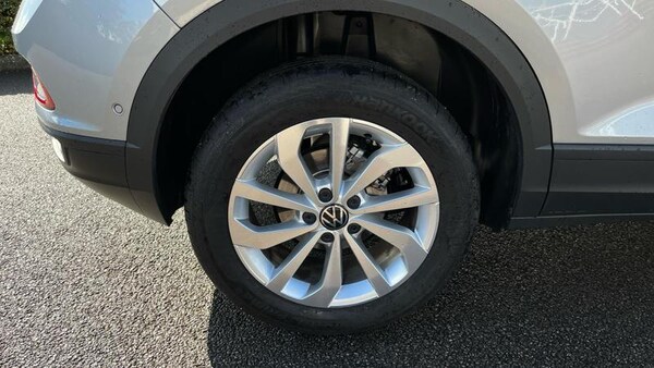 Used Volkswagen T-Roc 2025 for sale - 74931735: Photo 32