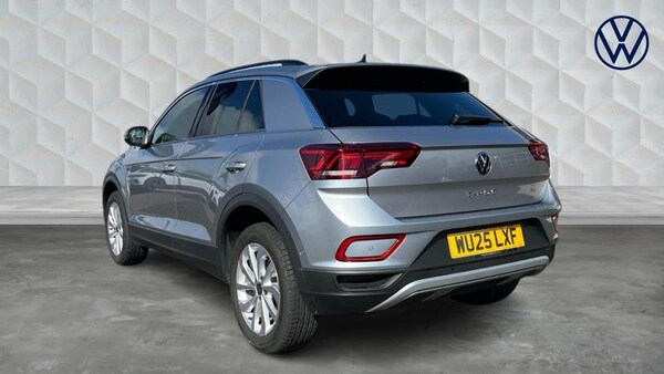 Used Volkswagen T-Roc 2025 for sale - 74931735: Photo 3