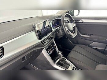 Used Volkswagen T-Roc 2023 for sale - 78078275: Photo