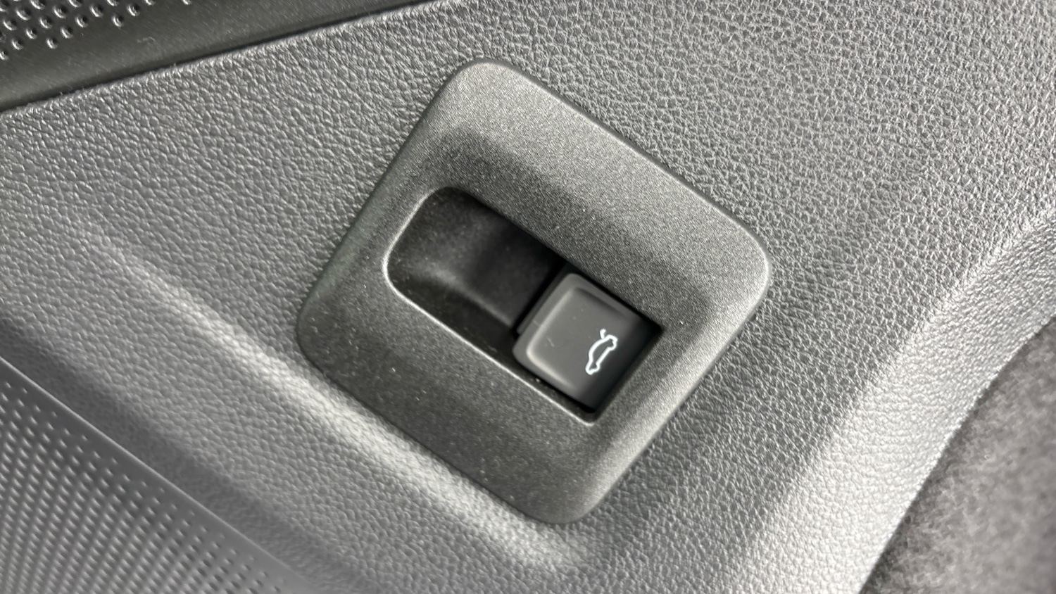 Used Volkswagen Tiguan 2026 for sale - 78210383: Photo 21