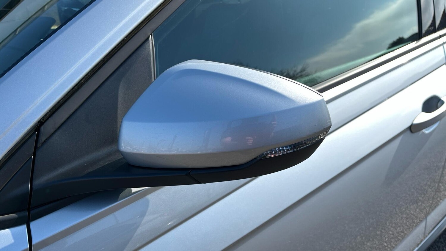 Used Volkswagen Polo 2022 for sale - 77813489: Photo 32