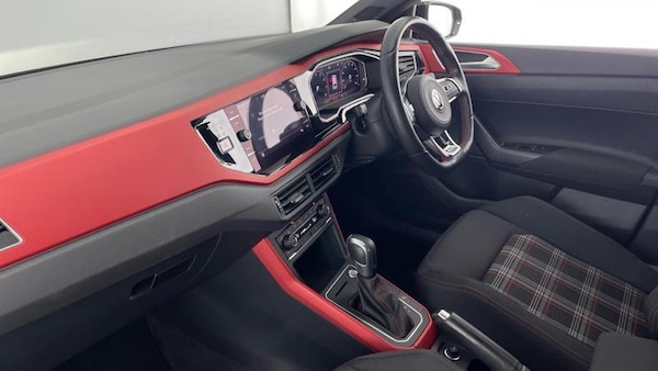 Used Volkswagen Polo 2019 for sale - 76117448: Photo 2