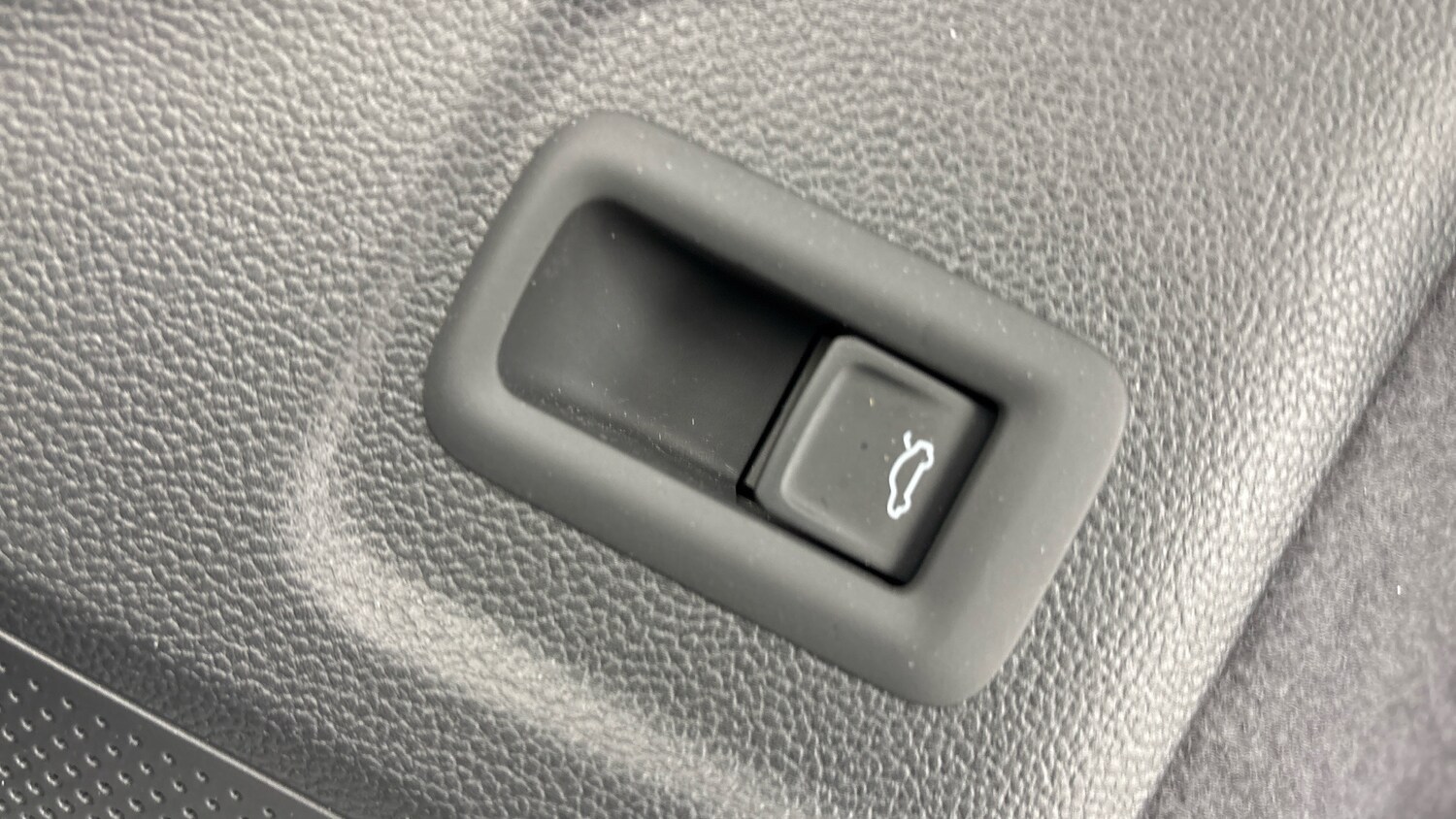 Used Volkswagen Passat 2025 for sale - 77602429: Photo 25