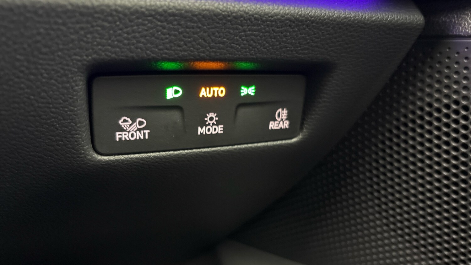 Used Volkswagen Passat 2025 for sale - 77602429: Photo 8