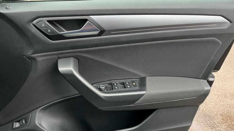 Used Volkswagen T-Roc 2022 for sale - 76298977: Photo 17