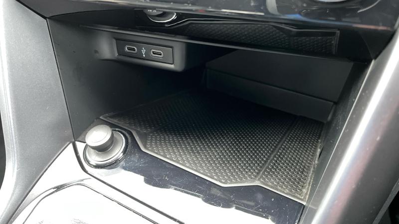 Used Volkswagen T-Roc 2022 for sale - 76298977: Photo 20
