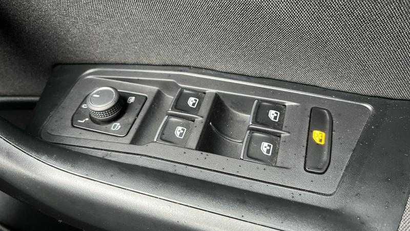 Used Volkswagen T-Roc 2022 for sale - 76298977: Photo 27