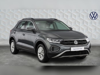 Volkswagen T-Roc feature image