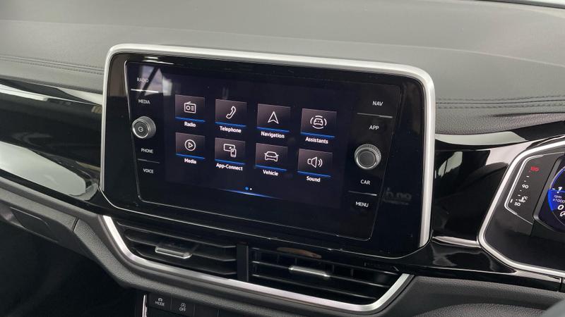 Used Volkswagen T-Roc 2023 for sale - 77116811: Photo 18