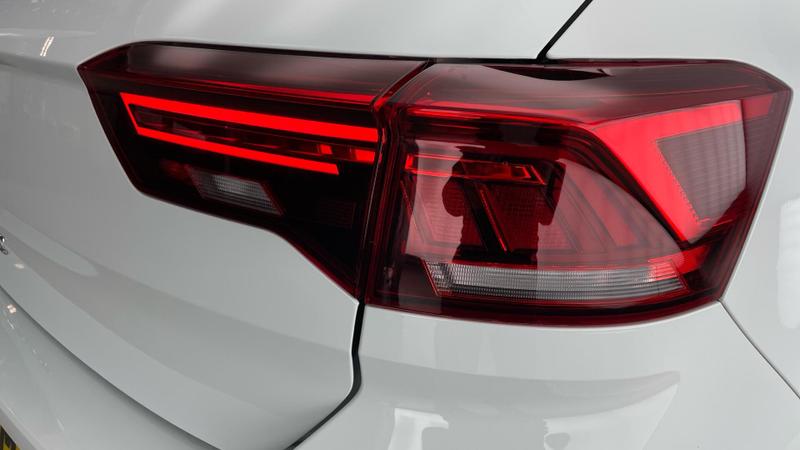 Used Volkswagen T-Roc 2023 for sale - 77116811: Photo 27