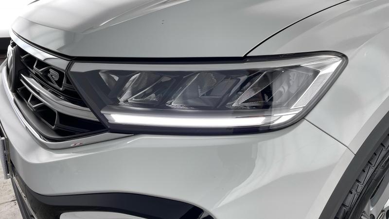 Used Volkswagen T-Roc 2023 for sale - 77116811: Photo 38