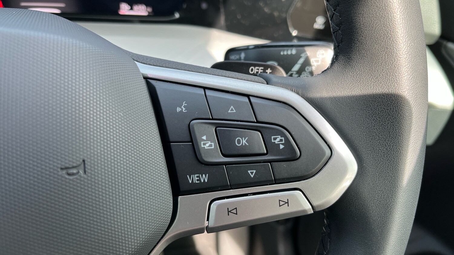 Used Volkswagen Golf 2025 for sale - 77984189: Photo 25