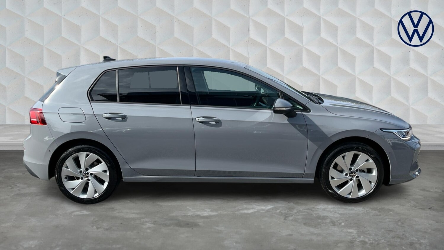 Used Volkswagen Golf 2025 for sale - 77984189: Photo 4