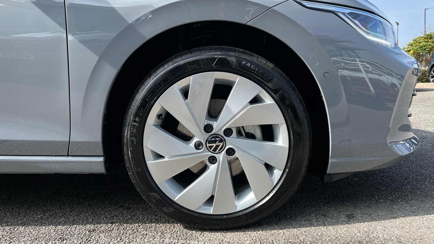 Used Volkswagen Golf 2025 for sale - 77984189: Photo 5