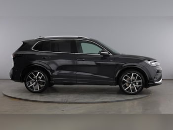 Used Volkswagen Tiguan 2025 for sale - 77063971: Photo