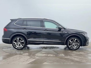 Used Volkswagen Tiguan Allspace 2025 for sale - 77851551: Photo