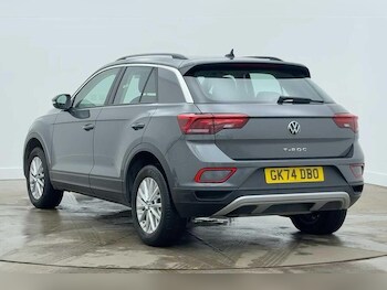 Used Volkswagen T-Roc 2024 for sale - 77506199: Photo