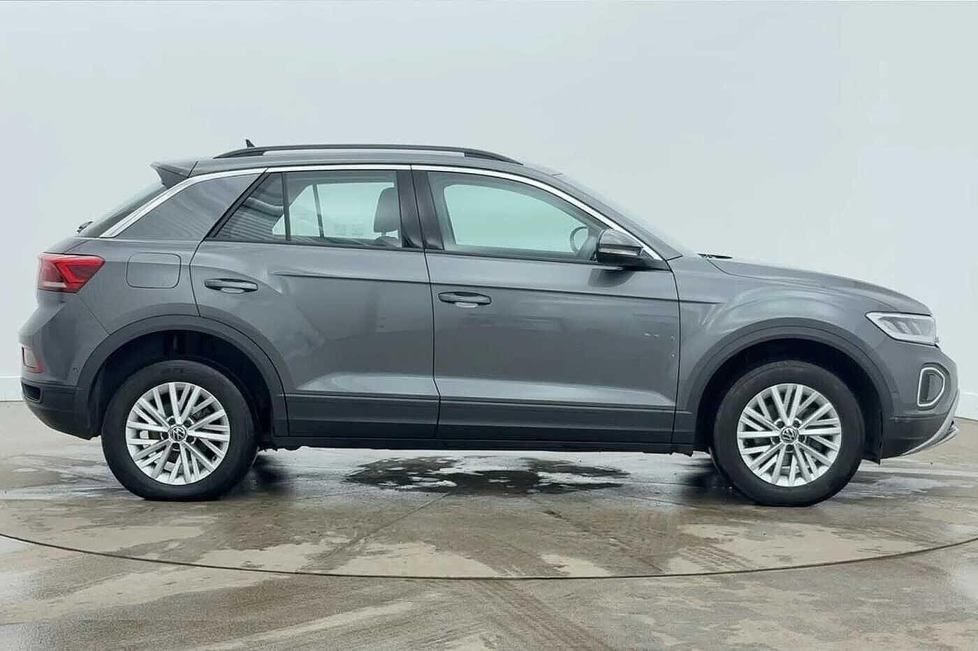 Used Volkswagen T-Roc 2024 for sale - 77506199: Photo 4
