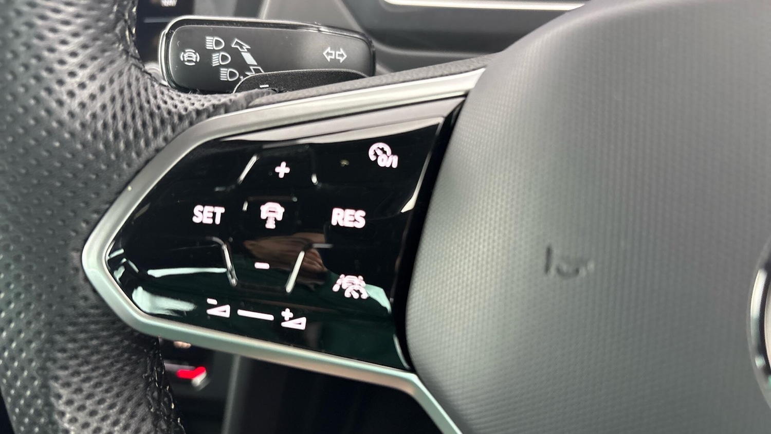 Used Volkswagen Tiguan 2023 for sale - 77896388: Photo 22