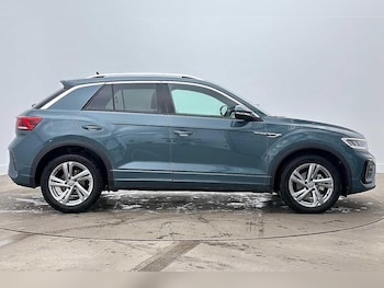 Used Volkswagen T-Roc 2025 for sale - 79105205: Photo