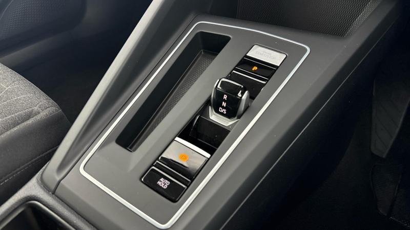 Used Volkswagen Golf 2025 for sale - 76960894: Photo 12