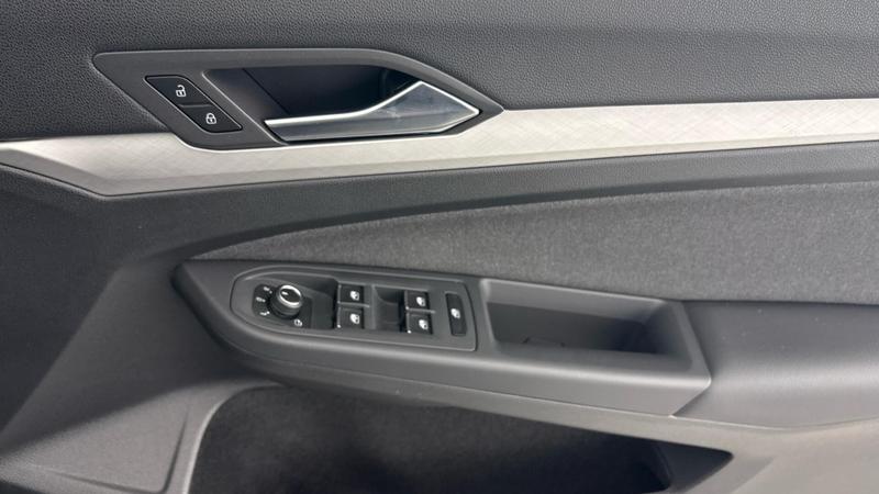 Used Volkswagen Golf 2025 for sale - 76960894: Photo 20