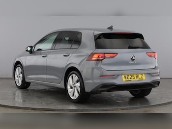 Used Volkswagen Golf 2025 for sale - 76960894: Photo