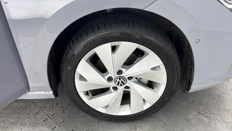 Used Volkswagen Golf 2025 for sale - 76960894: Photo 5