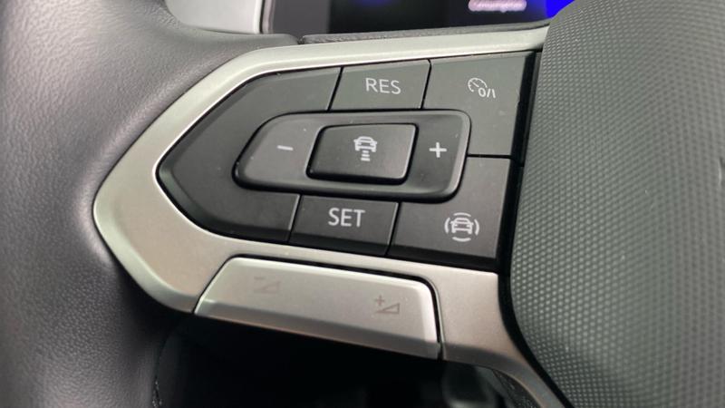 Used Volkswagen T-Roc 2025 for sale - 76706086: Photo 23