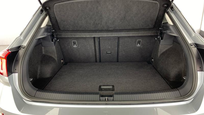 Used Volkswagen T-Roc 2025 for sale - 76706086: Photo 29