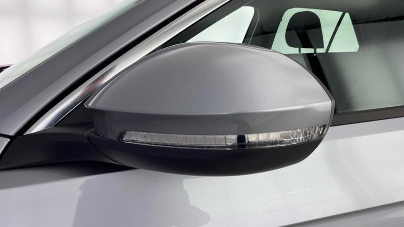 Used Volkswagen T-Roc 2025 for sale - 76706086: Photo 35