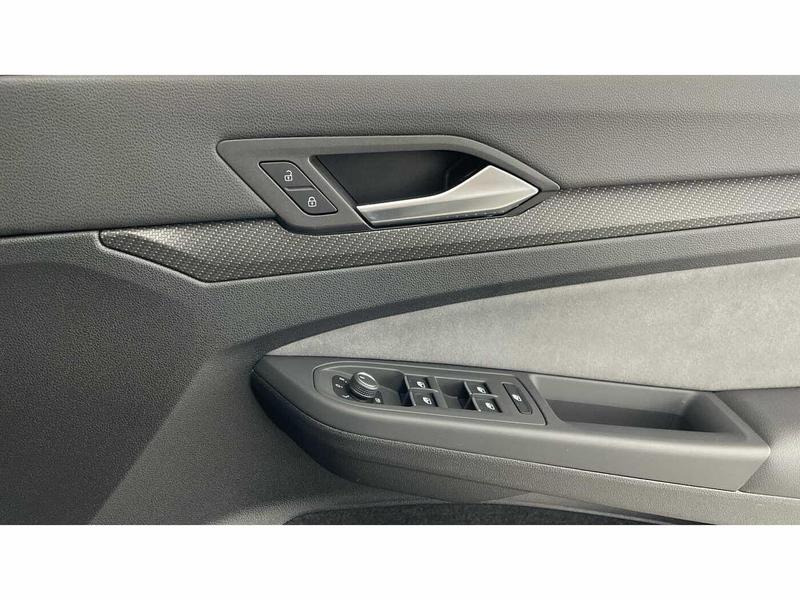 Used Volkswagen Golf 2023 for sale - 76710138: Photo 19