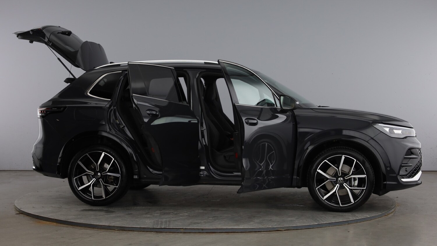 Used Volkswagen Tiguan 2025 for sale - 78064550: Photo 11