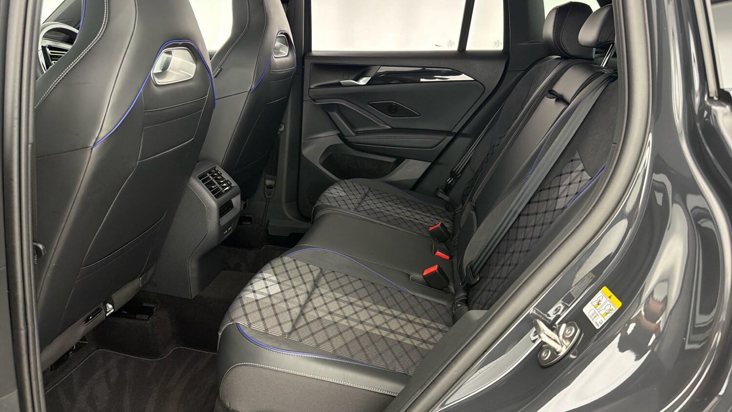 Used Volkswagen Tiguan 2025 for sale - 78064550: Photo 37