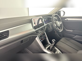 Used Volkswagen T-Roc 2023 for sale - 79430672: Photo