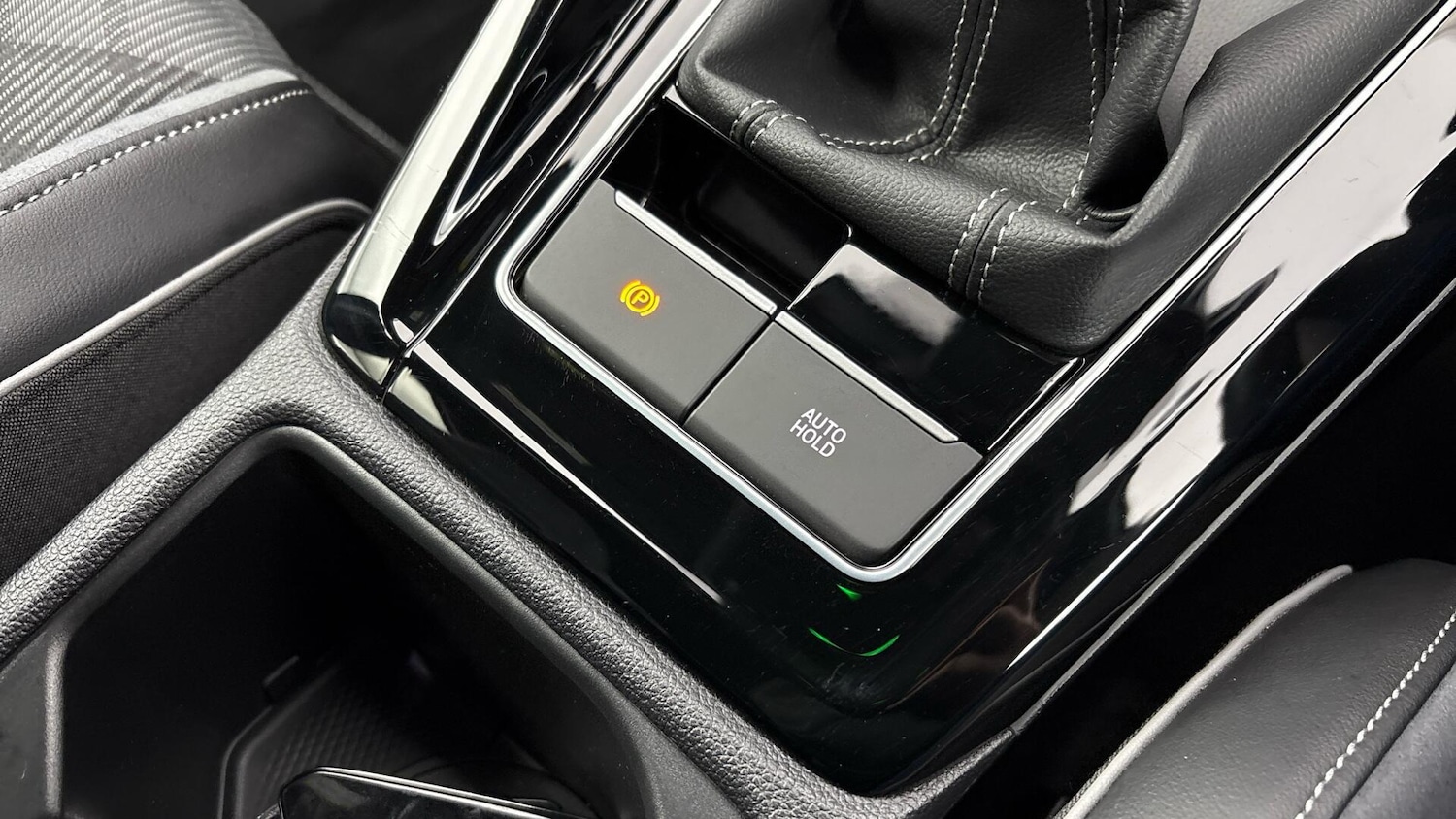 Used Volkswagen Golf 2024 for sale - 77760896: Photo 7