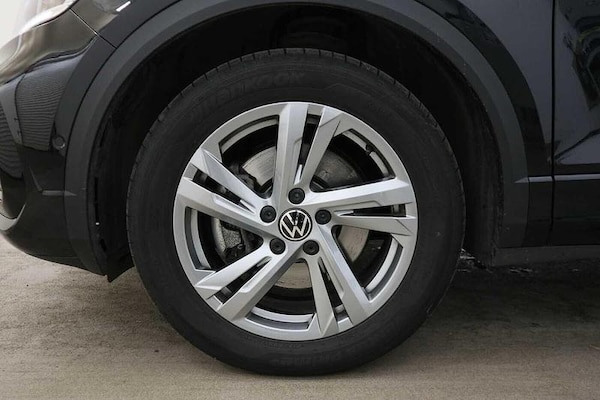 Used Volkswagen T-Roc 2024 for sale - 75349088: Photo 5