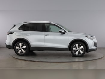 Used Volkswagen Tiguan undefined for sale - 78921150: Photo
