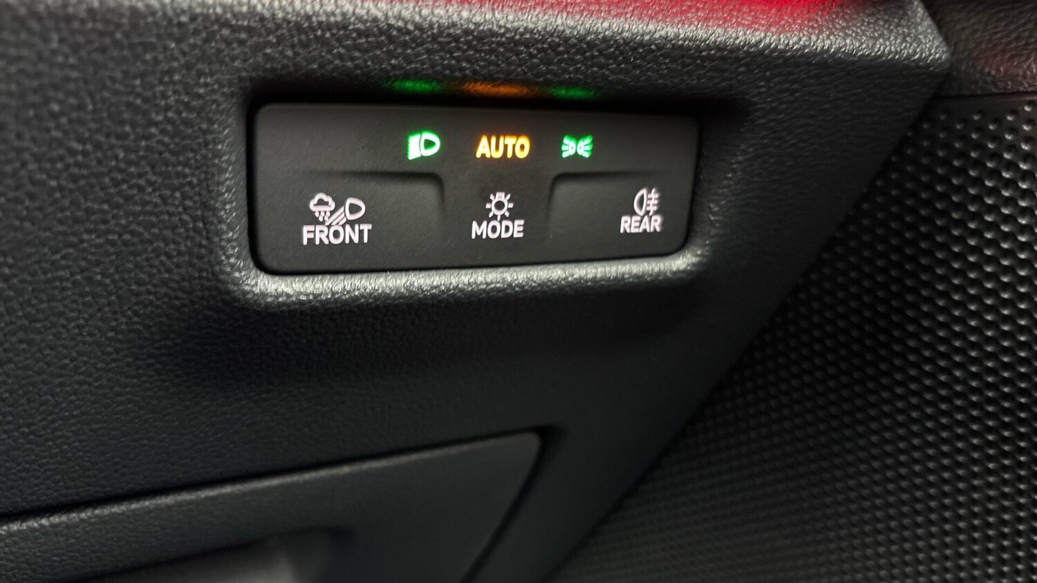 Used Volkswagen Tiguan 2025 for sale - 77760899: Photo 12