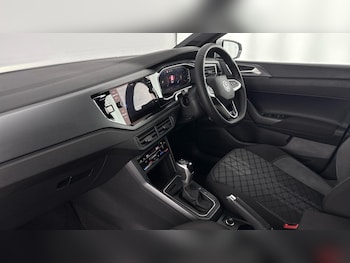 Used Volkswagen Polo 2023 for sale - 77701435: Photo